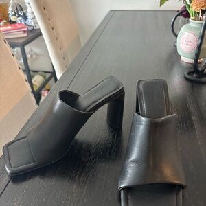 OAK + FORT Black Leather Square-Toe Mule Heels